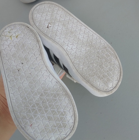 Toddler boy shoe bundle - Picture 3 of 9